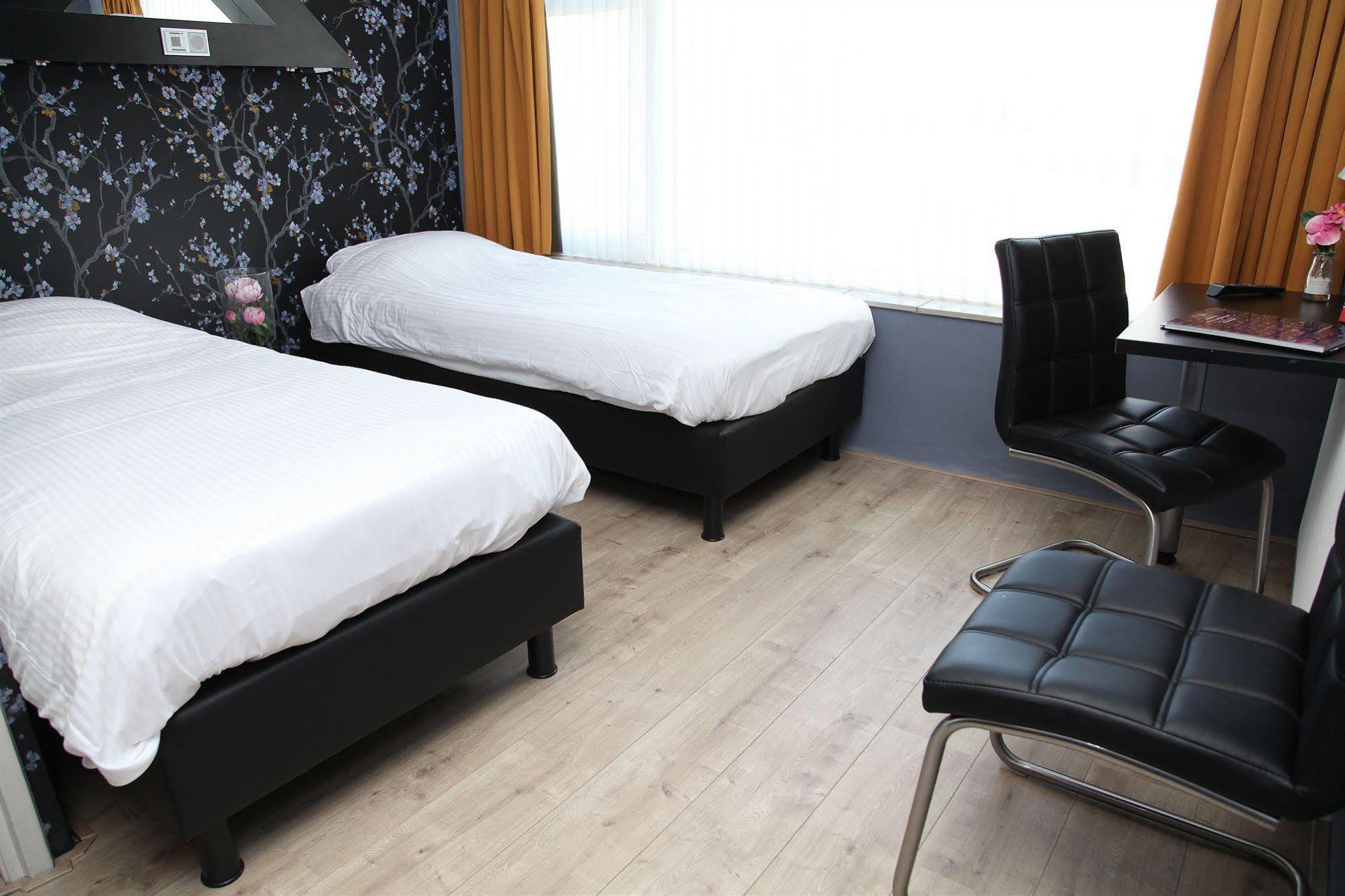 Stads Hotel Boerland Emmen Ngoại thất bức ảnh